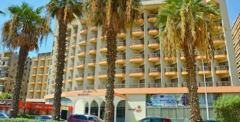 Aracan Pyramids Hotel