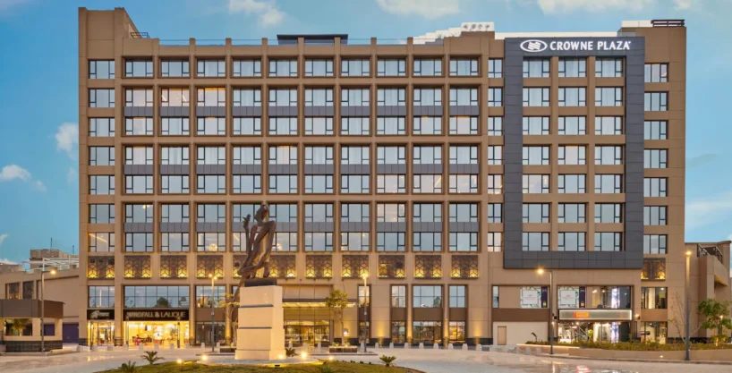 فندق كراون بلازا