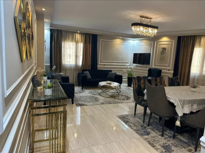 شقة مفروشة في شارع عباس العقاد