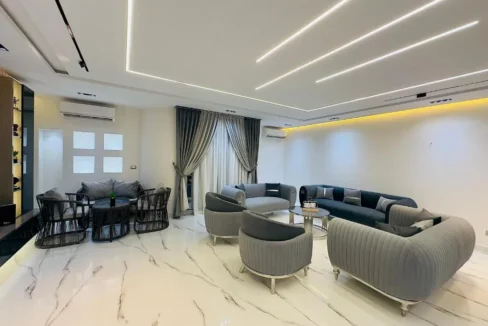 Apartment on Mohy El-Din Abu El-Ezz Street